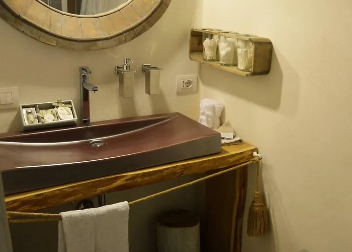 Mare Old Town Center 3*