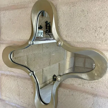 Mare Old Town Center Бари