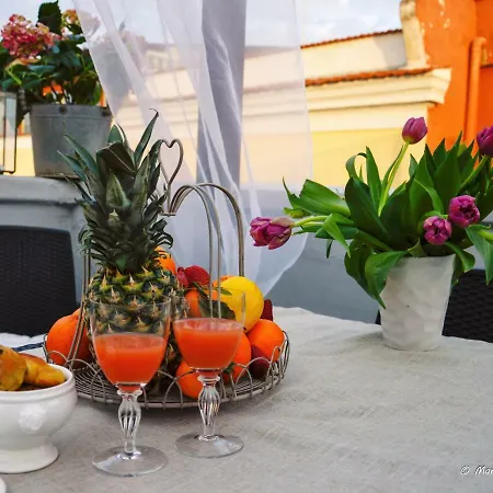 Mare Old Town Center Πανσιόν