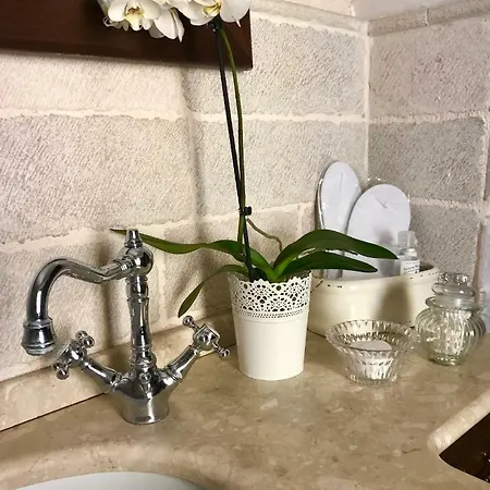 Mare Old Town Center בית הארחה 4*